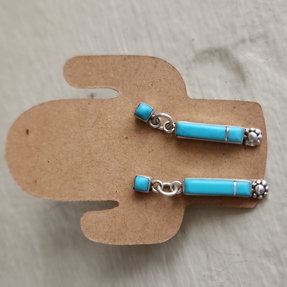 Gorgeous Native American Zuni Inlay Turquoise Dangle Earrings - Picture 4 of 9